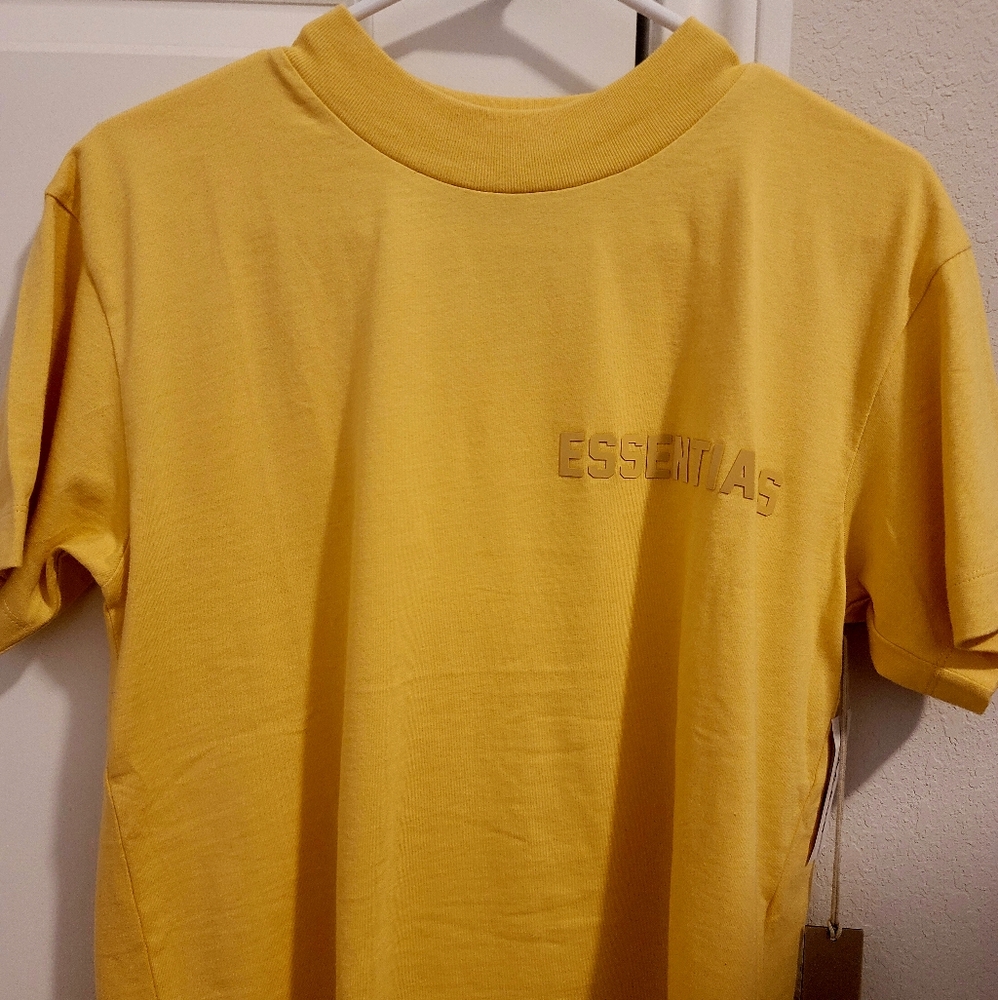 Essentials Shirt